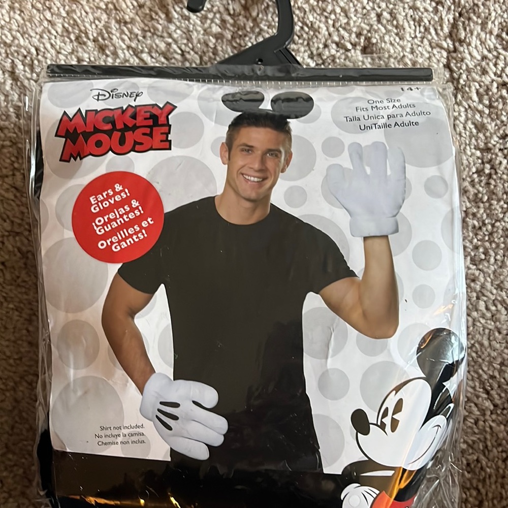 Micky Mouse Adult gloves and ears